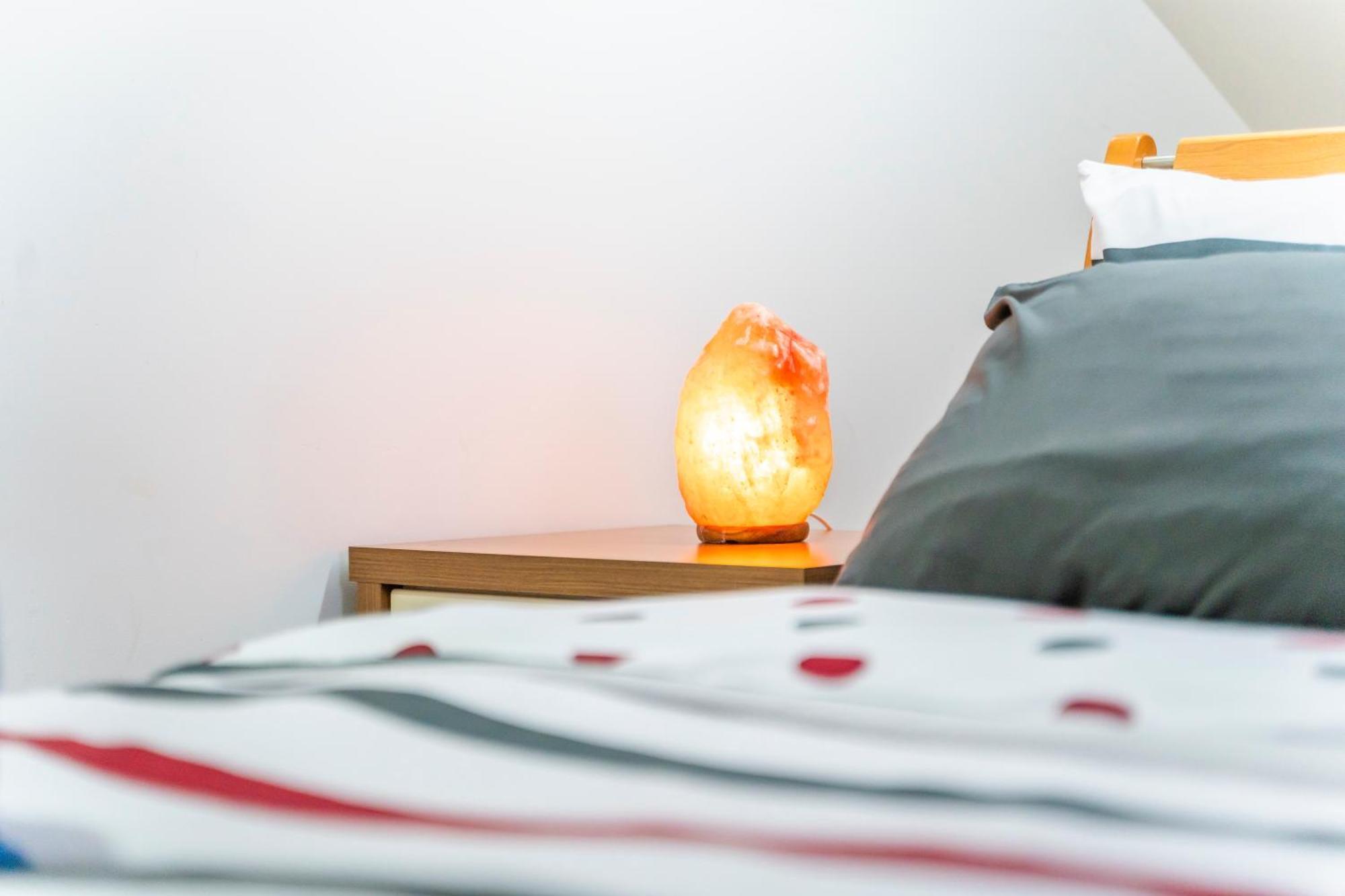 Exquisite 2-Bedroom Penthouse-Sleeps 7-Free Parking With Workstations & High-Speed Wifi 버밍엄 외부 사진